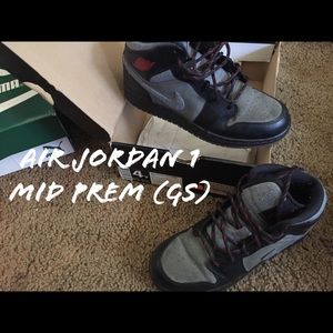 Jordan 1’s Mid Prem